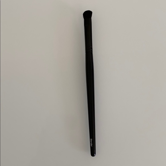 Nordstrom - 3 Makeup Brushes - Picture 2 of 8